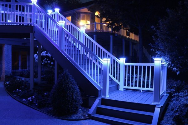 DUAL Boat Lift Battery Tray - Cantilever Arm