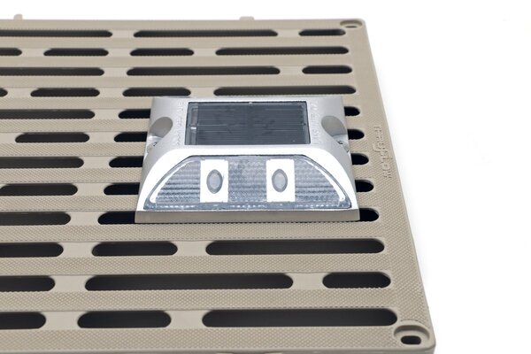 Solar Dock Dot (Single)